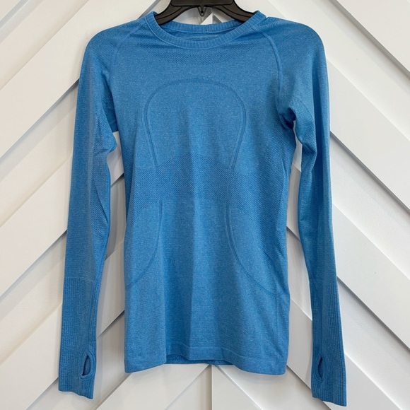Lululemon Run: Swiftly Tech Long Sleeve Shirt Size 4 In Beaming Blue - Picture 1 of 6